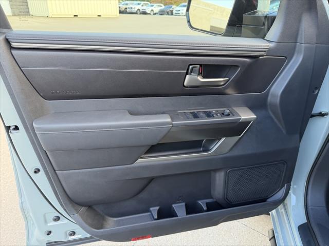 2026 Toyota Tundra SR5 CrewMax 5.5' Bed
