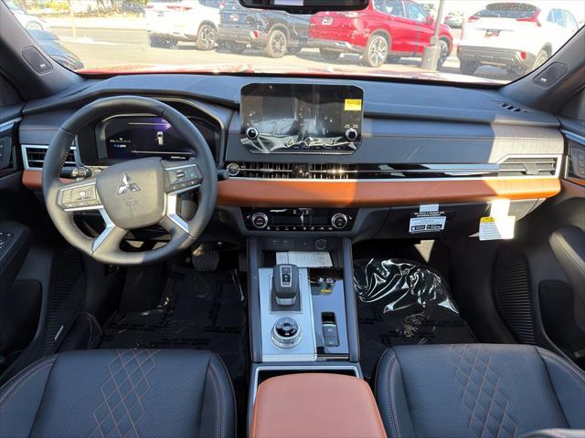 2025 Mitsubishi Outlander PHEV SEL S-AWC