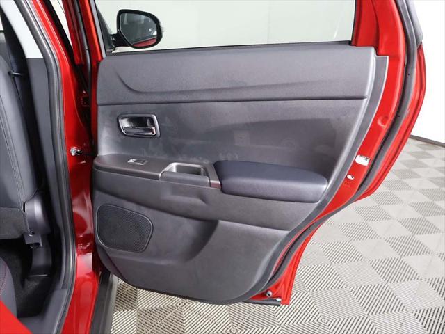 2025 Mitsubishi Outlander Sport 2.0 SE