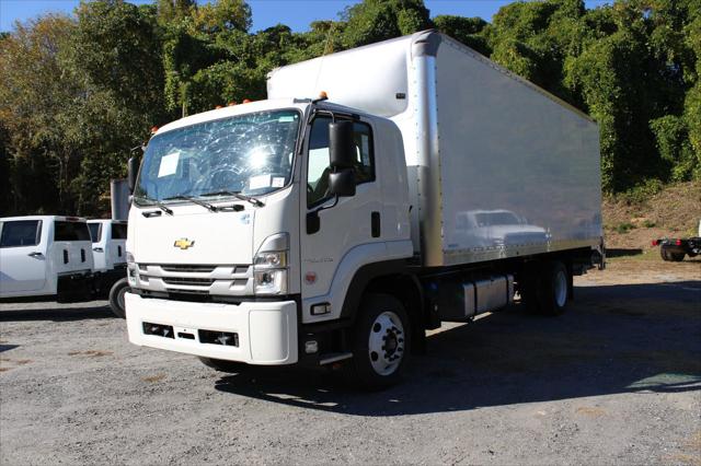 2025 Chevrolet 6500XD LCF 2WD Reg Cab 212