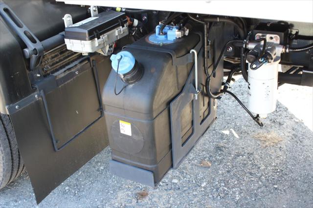 2025 Chevrolet 6500XD LCF 2WD Reg Cab 212