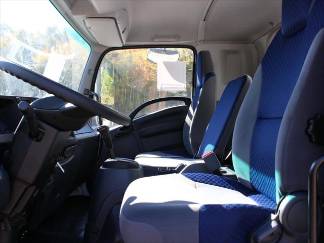 2025 Chevrolet 6500XD LCF 2WD Reg Cab 212