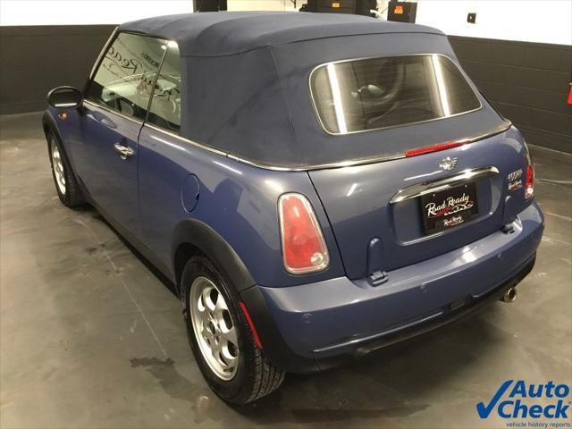 2006 MINI Cooper Base