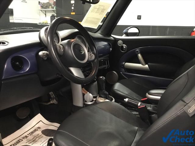 2006 MINI Cooper Base