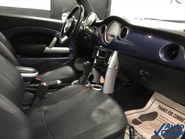 2006 MINI Cooper Base