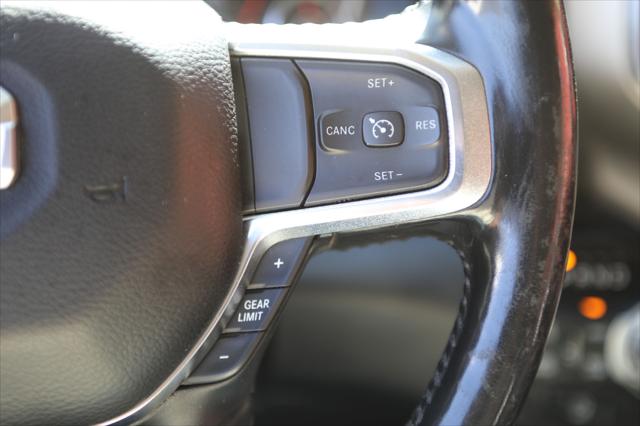 2019 Ram 1500 Laramie Crew Cab 4x4 5'7" Box