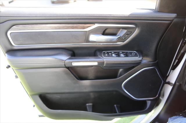 2019 Ram 1500 Laramie Crew Cab 4x4 5'7" Box