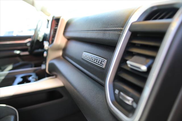 2019 Ram 1500 Laramie Crew Cab 4x4 5'7" Box