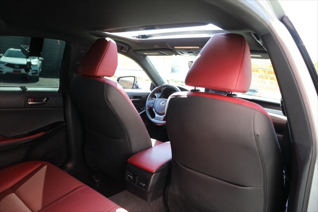 2021 Lexus IS 300 Unknown