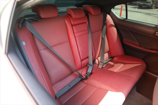 2021 Lexus IS 300 Unknown
