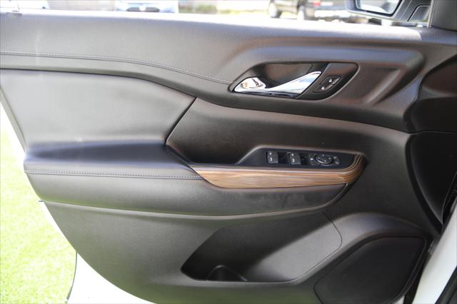 2022 GMC Acadia FWD SLE