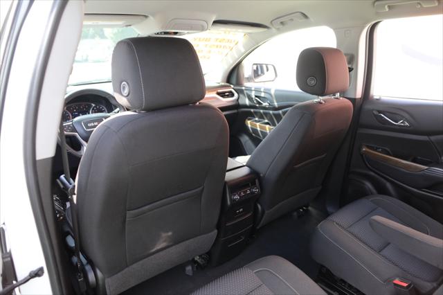 2022 GMC Acadia FWD SLE