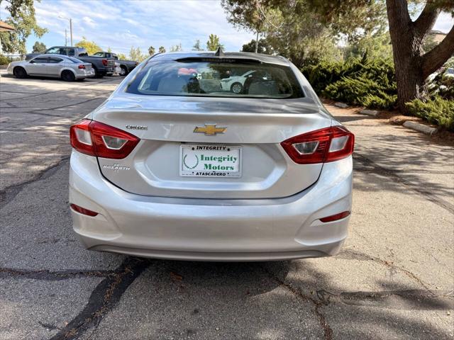 2017 Chevrolet Cruze LS Auto