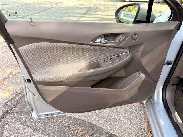2017 Chevrolet Cruze LS Auto