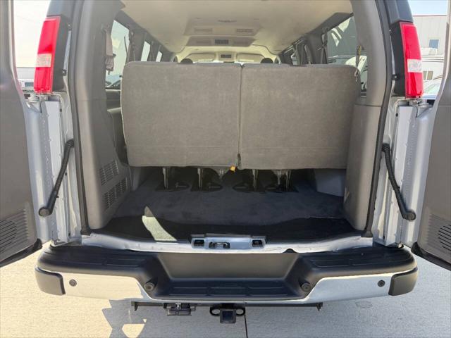 2019 Chevrolet Express LT