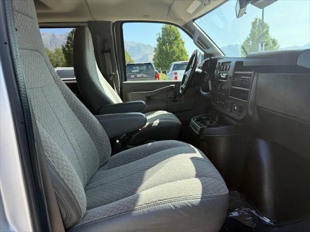 2019 Chevrolet Express LT