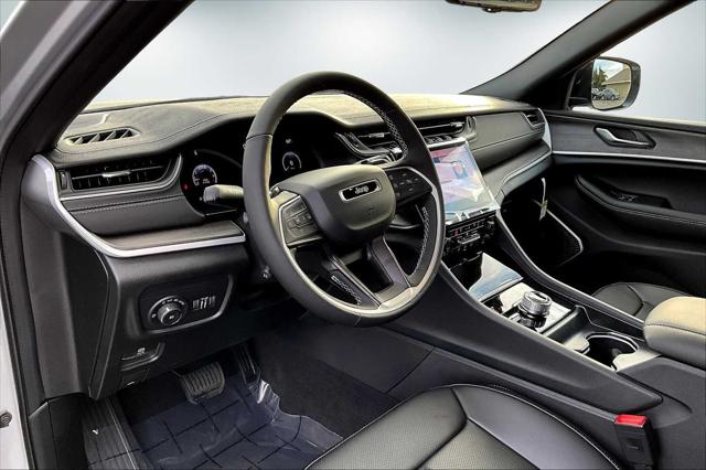 2025 Jeep Grand Cherokee L Limited 4x4