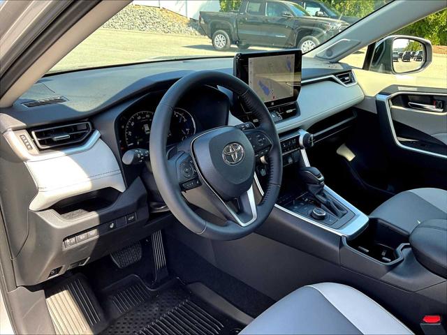 2025 Toyota RAV4 Hybrid XLE Premium