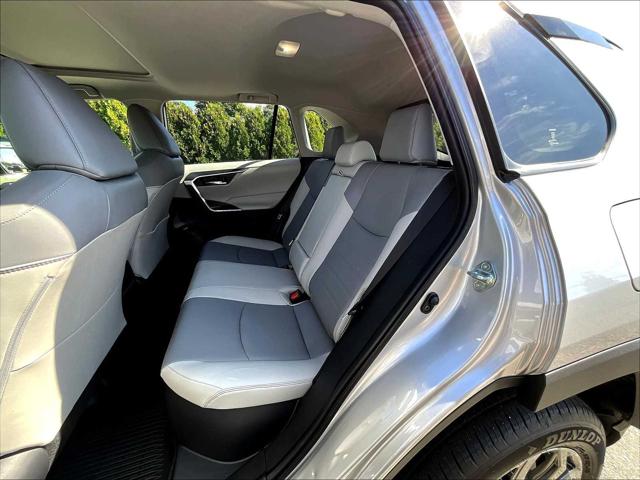 2025 Toyota RAV4 Hybrid XLE Premium