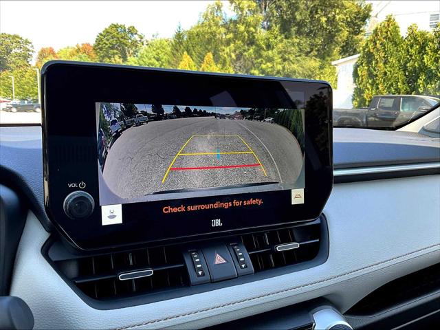 2025 Toyota RAV4 Hybrid XLE Premium