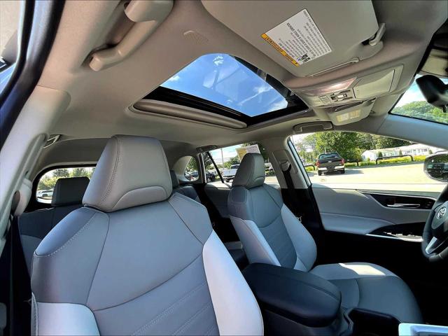 2025 Toyota RAV4 Hybrid XLE Premium