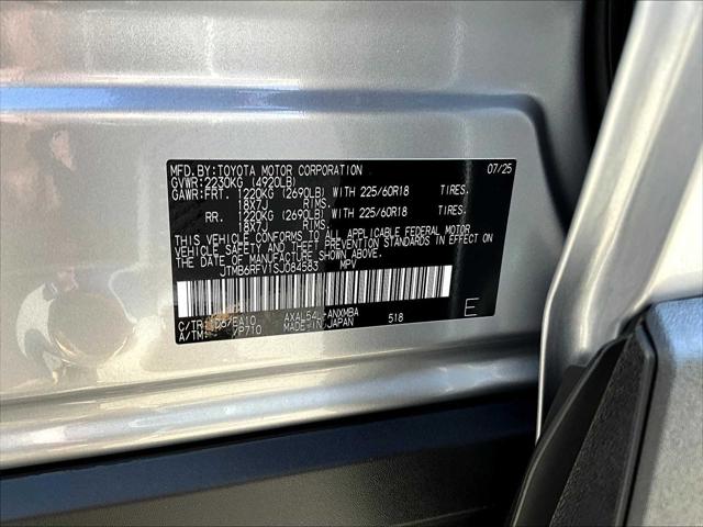 2025 Toyota RAV4 Hybrid XLE Premium