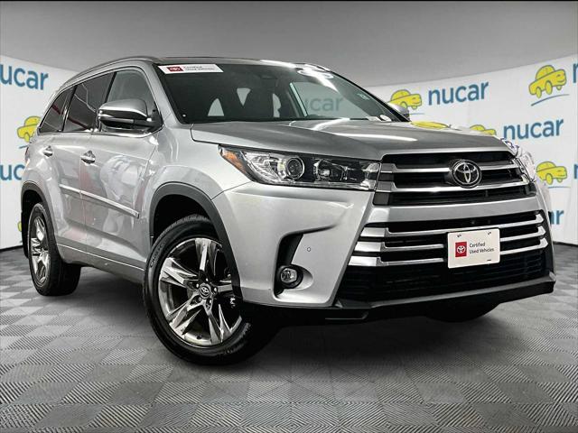2019 Toyota Highlander Limited Platinum for sale in Norwood, MA