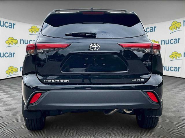 2022 Toyota Highlander LE