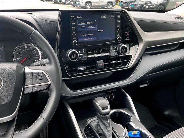 2022 Toyota Highlander LE