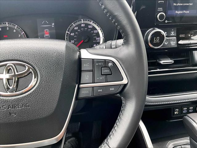 2022 Toyota Highlander LE