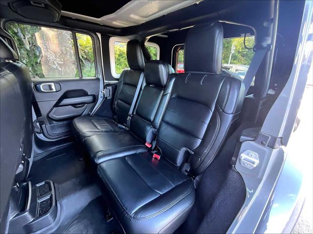 2023 Jeep Wrangler 4-Door Sahara Altitude 4x4