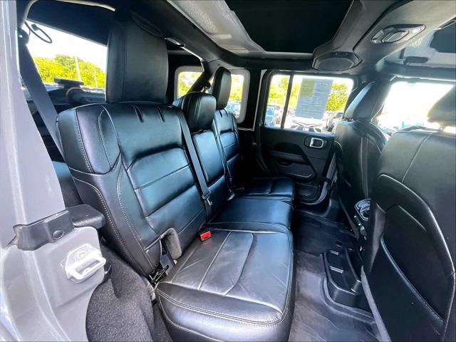 2023 Jeep Wrangler 4-Door Sahara Altitude 4x4