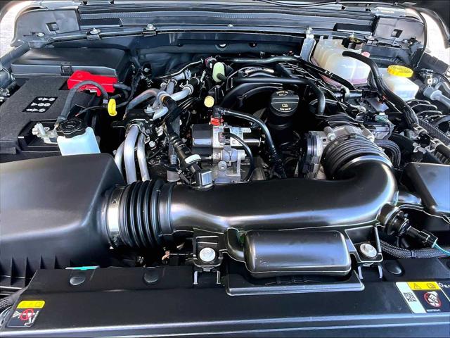 2023 Jeep Wrangler 4-Door Sahara Altitude 4x4