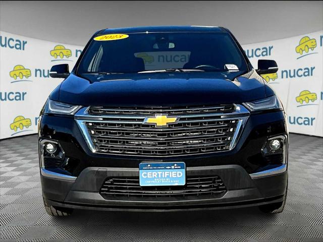 2023 Chevrolet Traverse AWD LT Cloth
