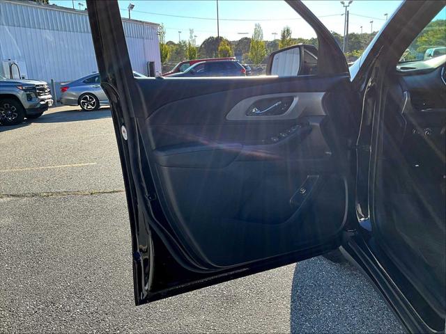 2023 Chevrolet Traverse AWD LT Cloth