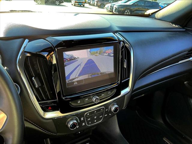 2023 Chevrolet Traverse AWD LT Cloth