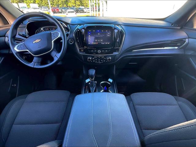 2023 Chevrolet Traverse AWD LT Cloth