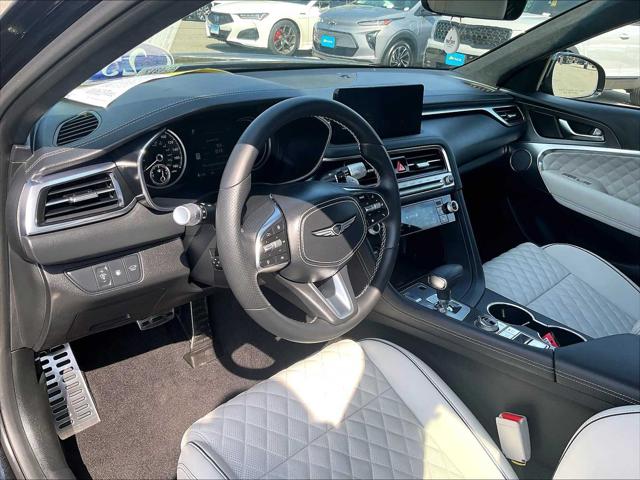 2025 Genesis G70 3.3T AWD Sport Advanced