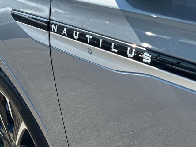 2024 Lincoln Nautilus Reserve