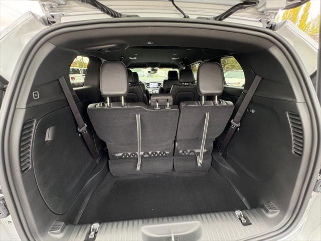 2026 Chrysler Pacifica Select AWD