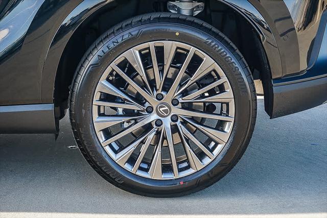 2026 Lexus RX RX 450h+ Premium