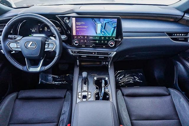 2026 Lexus RX RX 450h+ Premium