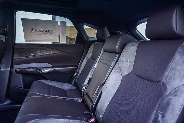 2026 Lexus RX RX 450h+ Premium