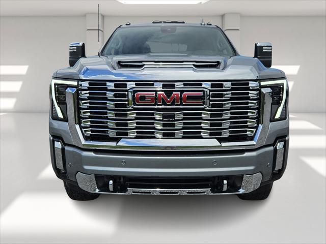 2025 GMC Sierra 3500HD 4WD Crew Cab Standard Bed Denali