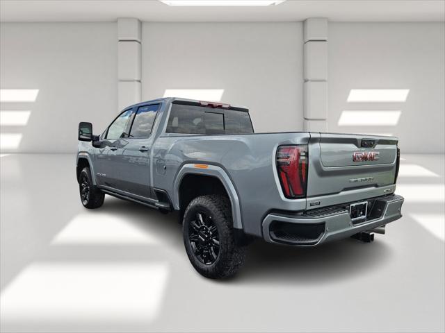 2025 GMC Sierra 2500HD 4WD Crew Cab Standard Bed AT4