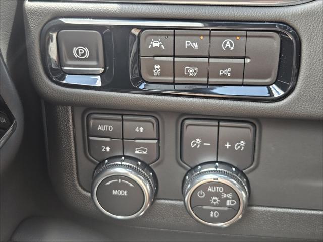 2025 GMC Yukon XL 4WD Elevation