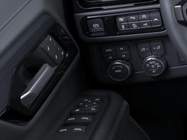 2025 GMC Yukon XL 4WD Denali