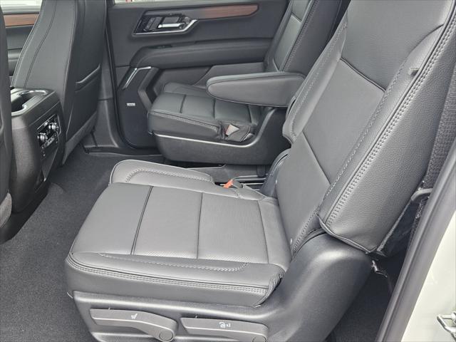 2025 GMC Yukon XL 4WD Denali