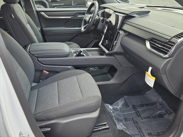 2026 GMC Acadia FWD Elevation