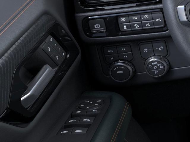 2025 GMC Yukon XL 4WD AT4